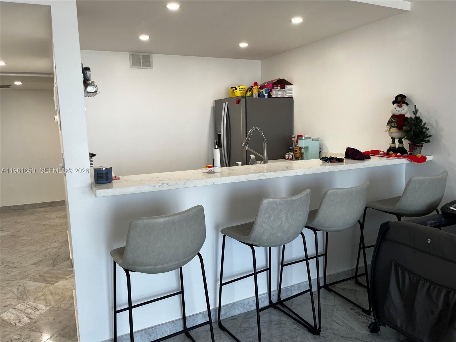 THE PRESIDENTIAL CONDO · #716 in Miami Beach - Photo 4
