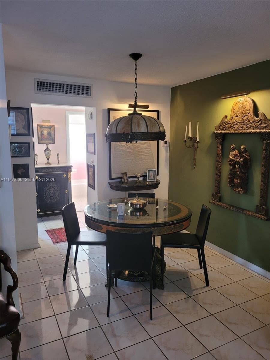 West Flagler Condo · #208 in Miami - Photo 5