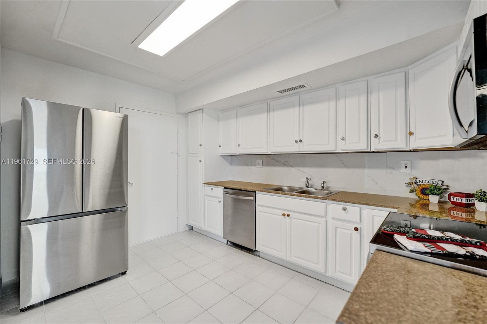 ALLINGTON TOWERS · #16B in Hollywood - Photo 10