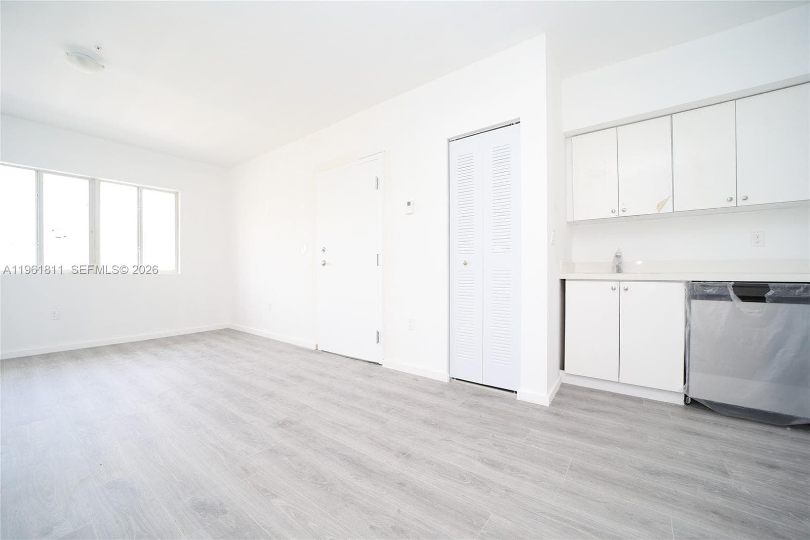 FIRST DECO CONDO · #104 in Miami Beach - Photo 4