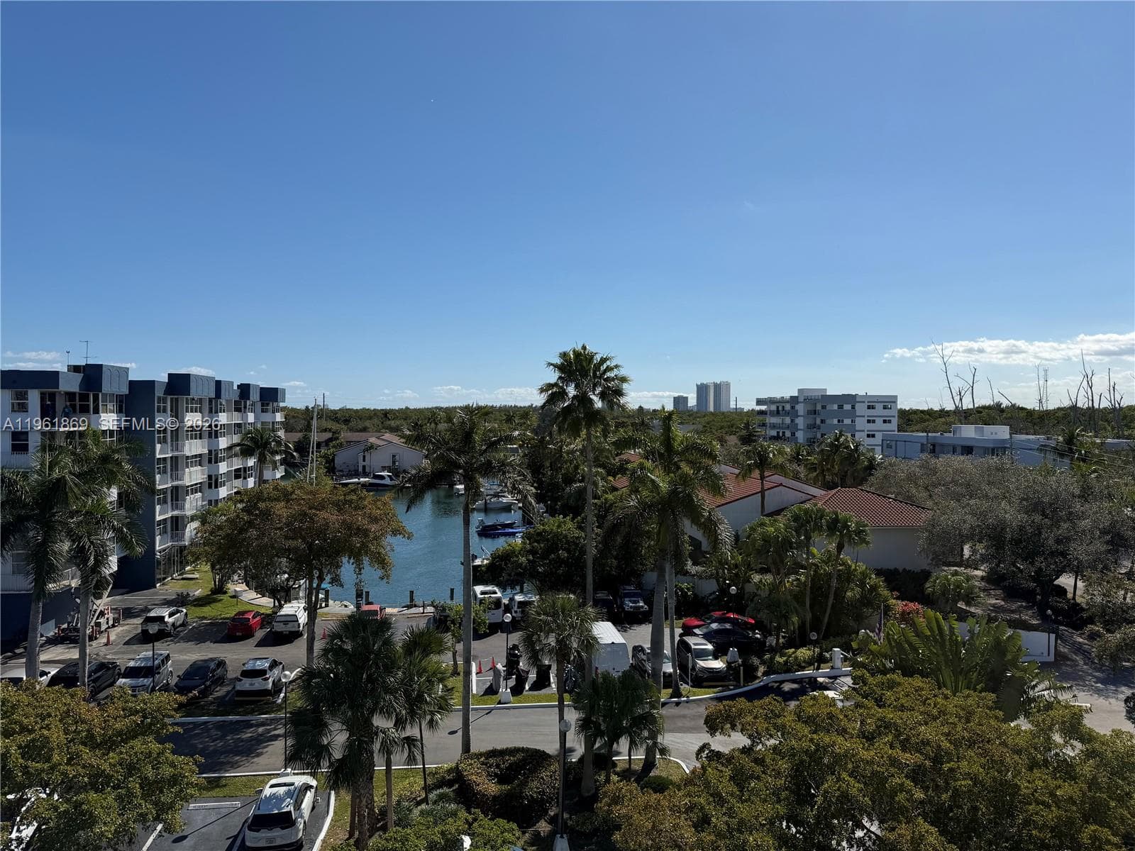 REEF NORTH CONDO · #6H in North Miami Beach - Photo 16