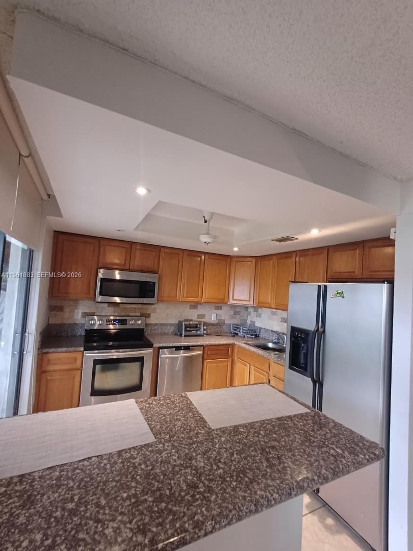 COCO WOOD CONDO · #119 in Miami - Photo 8