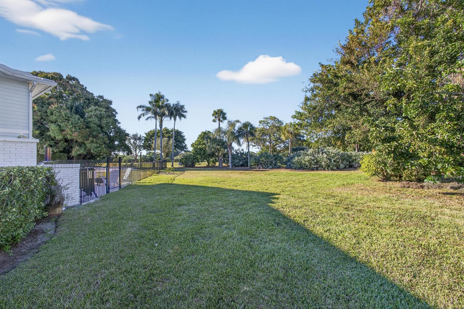 Extended Yard .38 acre