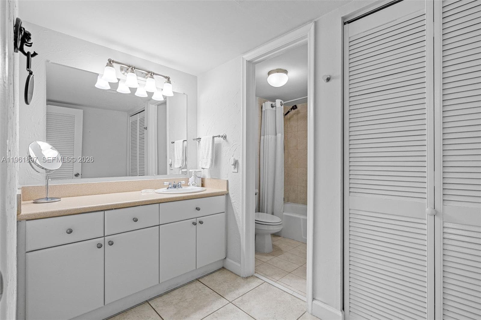 Villa Bay Vistas · #203 in Miami Beach - Photo 20