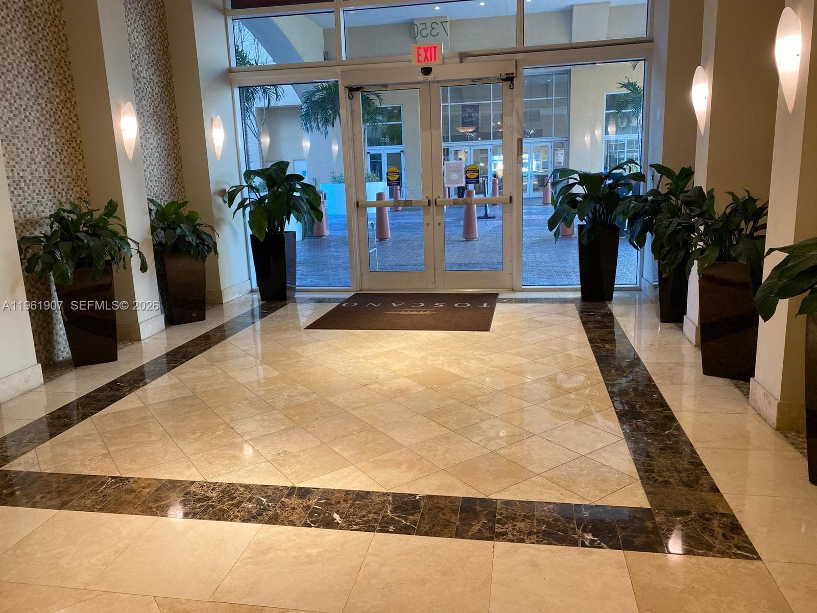 TOSCANO CONDO · #2104S in Miami - Photo 4