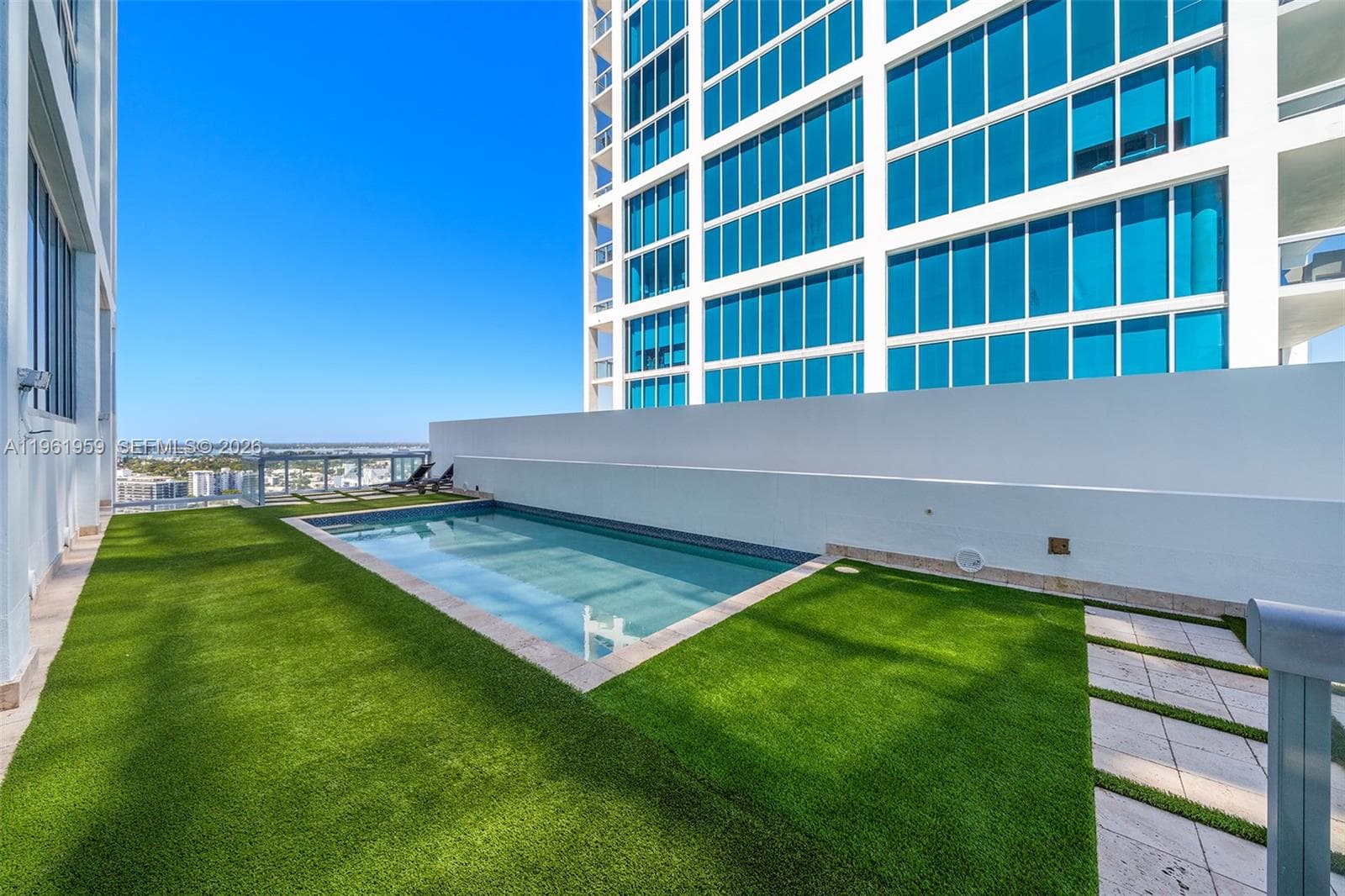 Carillon Miami Beach · #2307/10 in Miami Beach - Photo 23