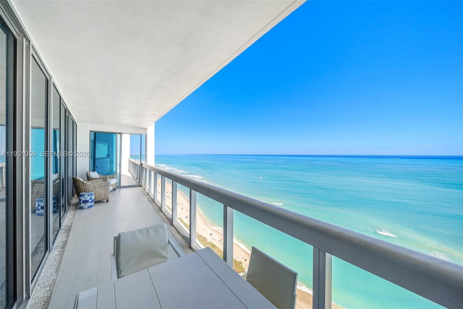 Carillon Miami Beach · #2307/10 in Miami Beach - Photo 17