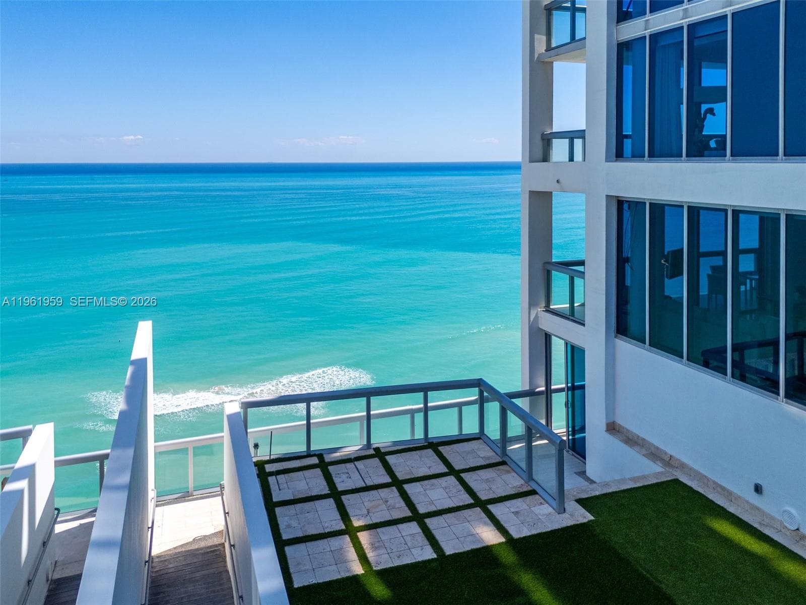 Carillon Miami Beach · #2307/10 in Miami Beach - Photo 20