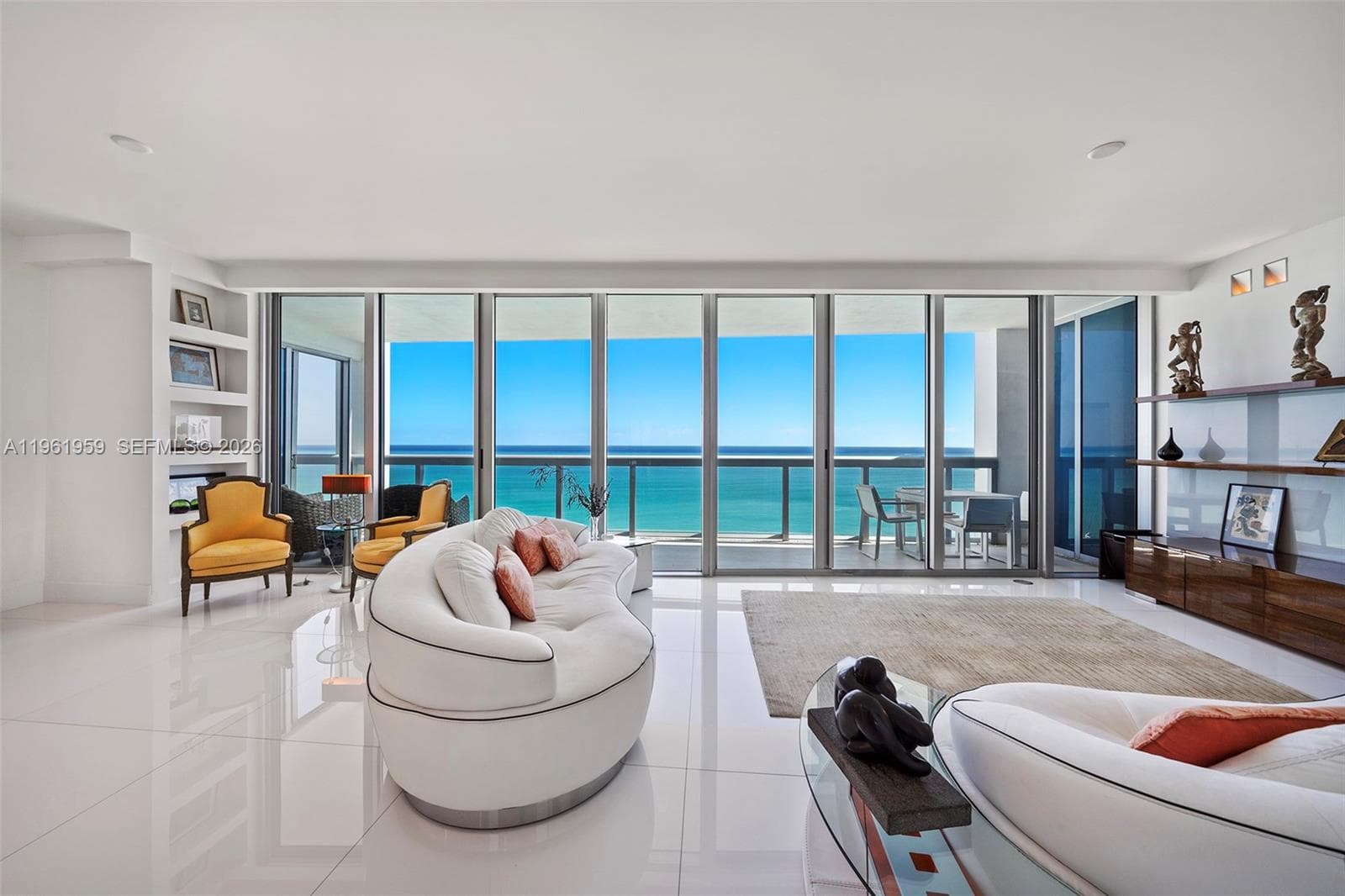 Carillon Miami Beach · #2307/10 in Miami Beach - Photo 9
