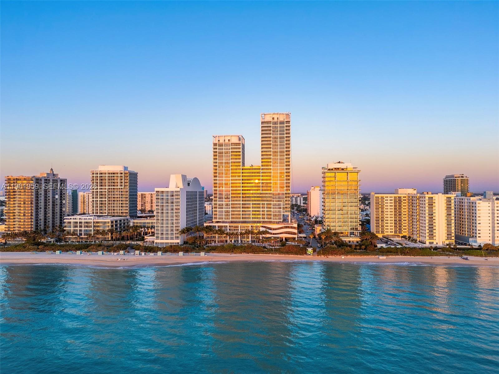 Carillon Miami Beach · #2307/10 in Miami Beach - Photo 38