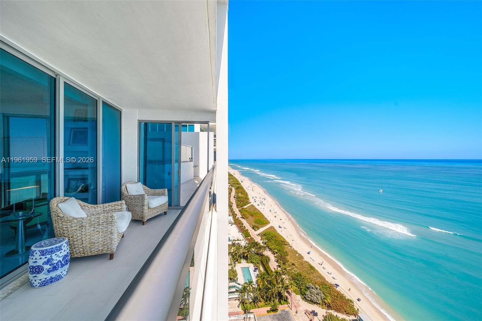 Carillon Miami Beach · #2307/10 in Miami Beach - Photo 18