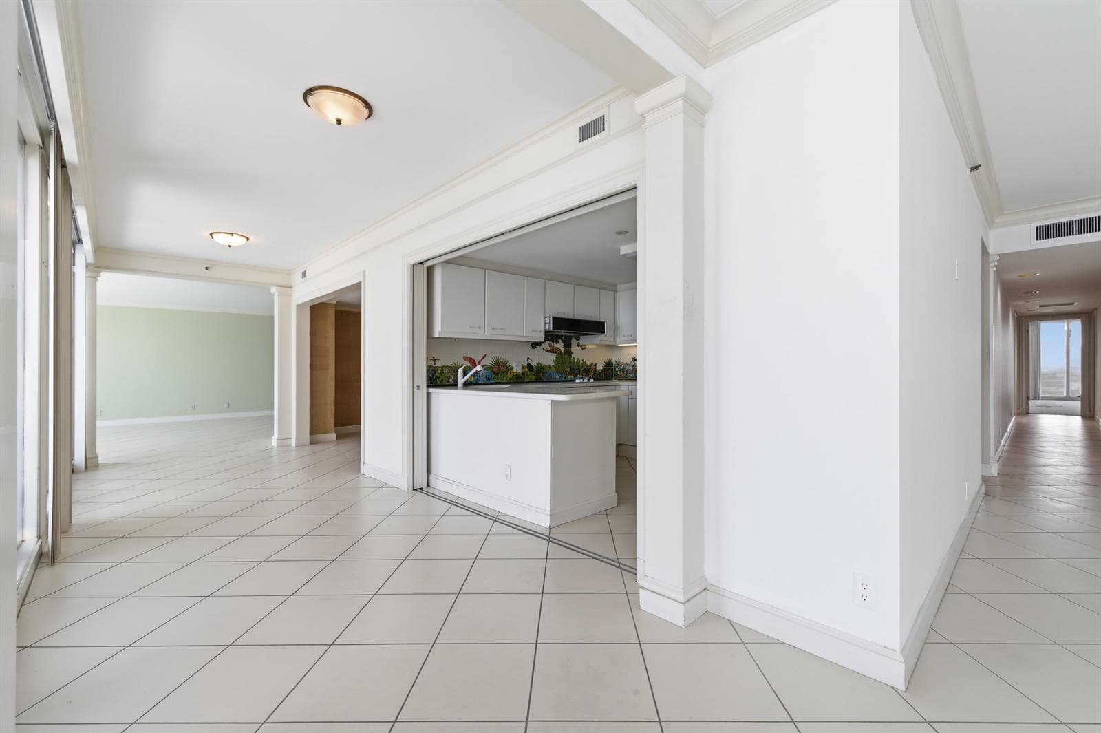 525_S_Flagler_Dr_20BC_WPB_025
