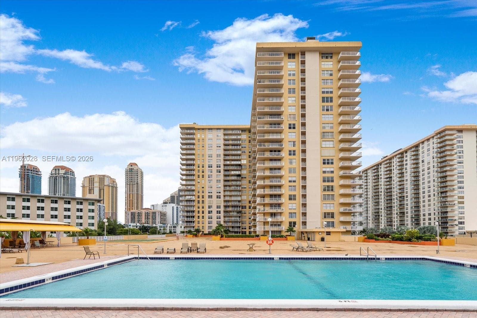 WINSTON TOWERS · #1706 in Sunny Isles Beach - Photo 11