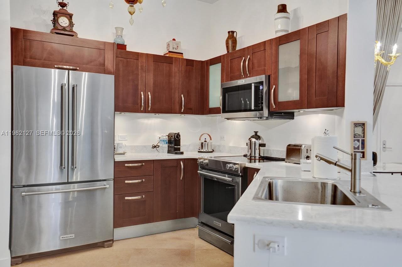 TURNBERRY VILLGE · #112 in Aventura - Photo 6