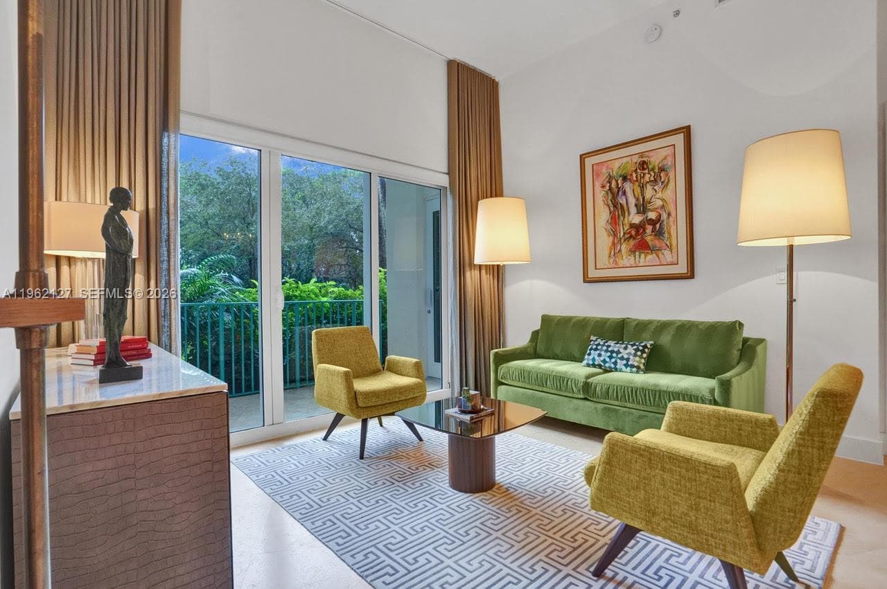TURNBERRY VILLGE · #112 in Aventura - Photo 7