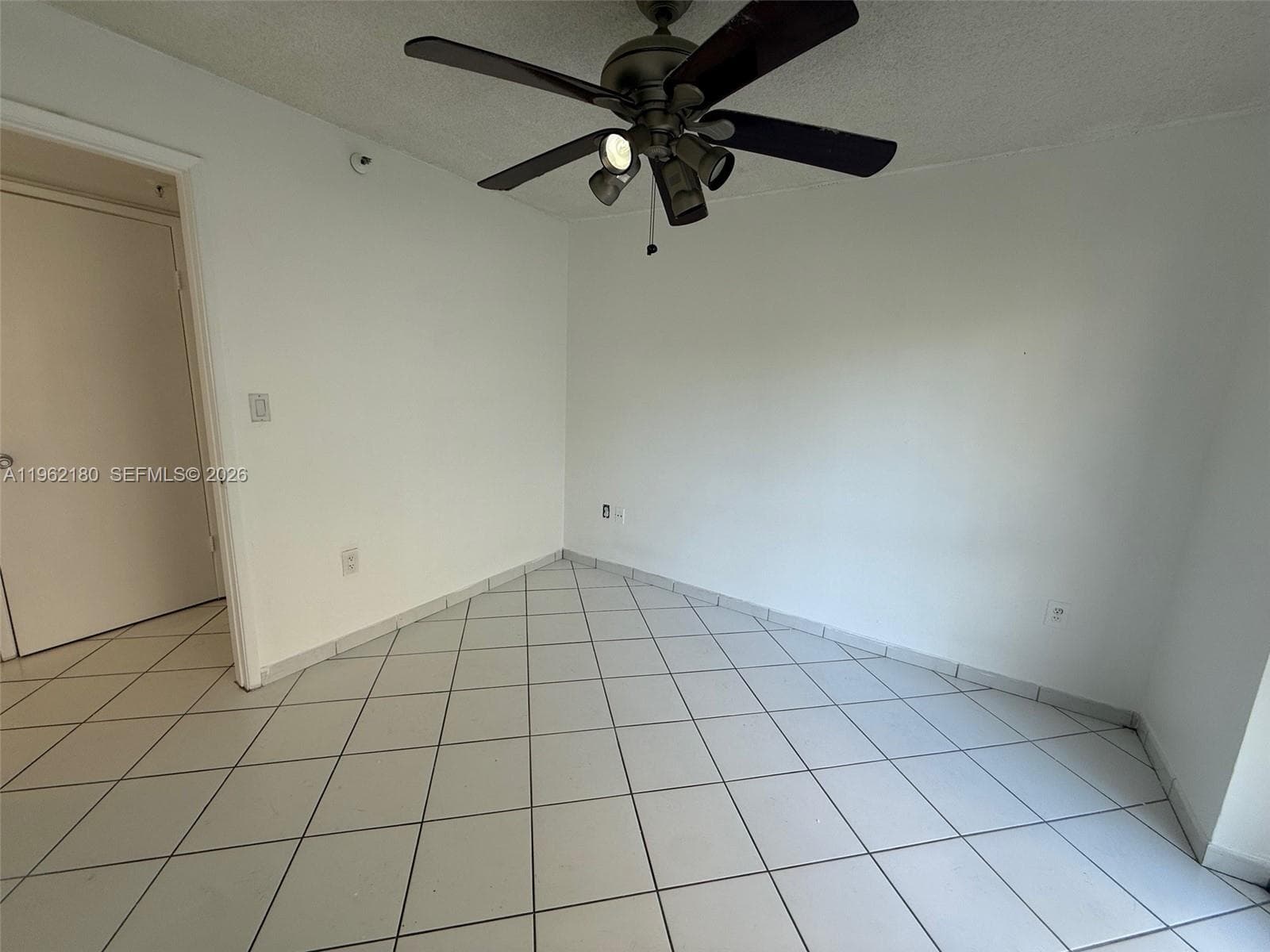 PARK BEACH CLUB CONDO · #207 in Miami Beach - Photo 27