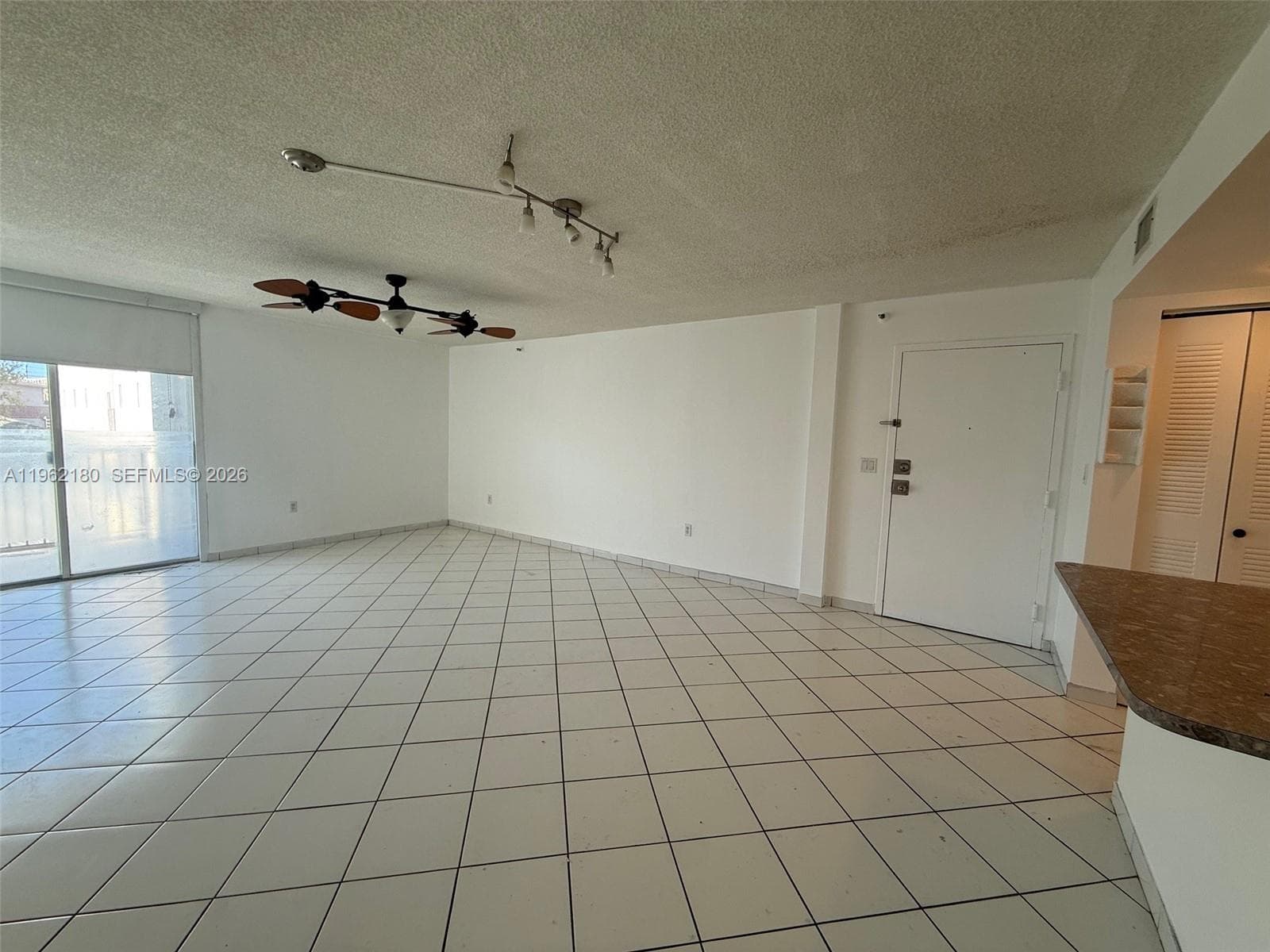 PARK BEACH CLUB CONDO · #207 in Miami Beach - Photo 4