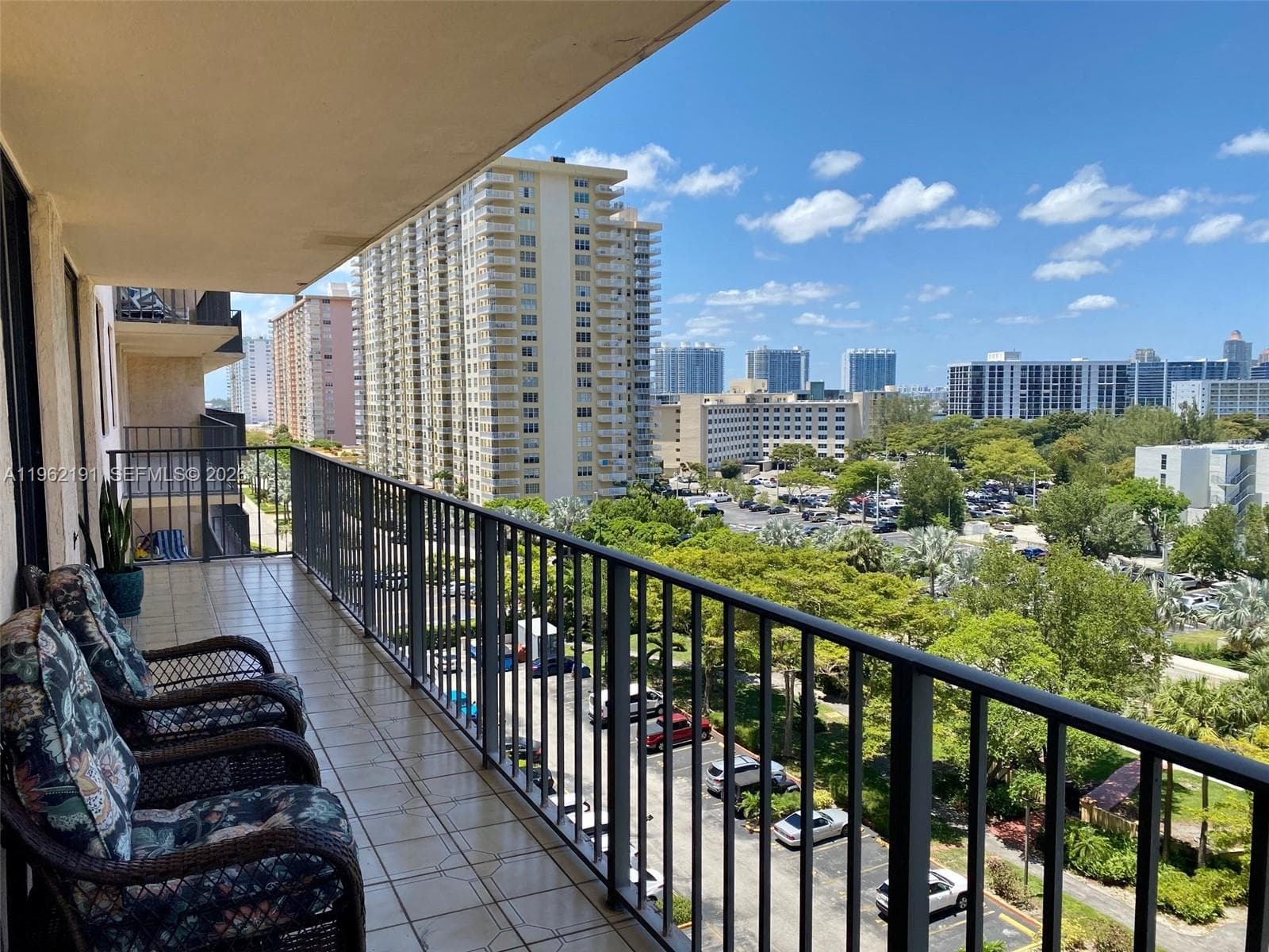 WINSTON TOWERS 600 CONDO · #912 in Sunny Isles Beach - Photo 30