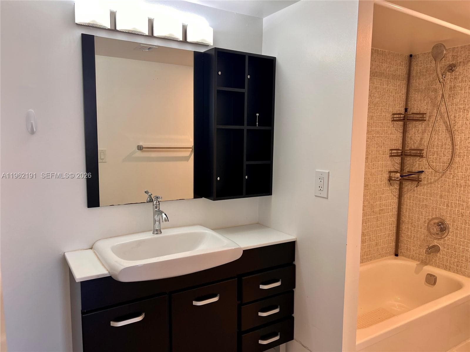 WINSTON TOWERS 600 CONDO · #912 in Sunny Isles Beach - Photo 15