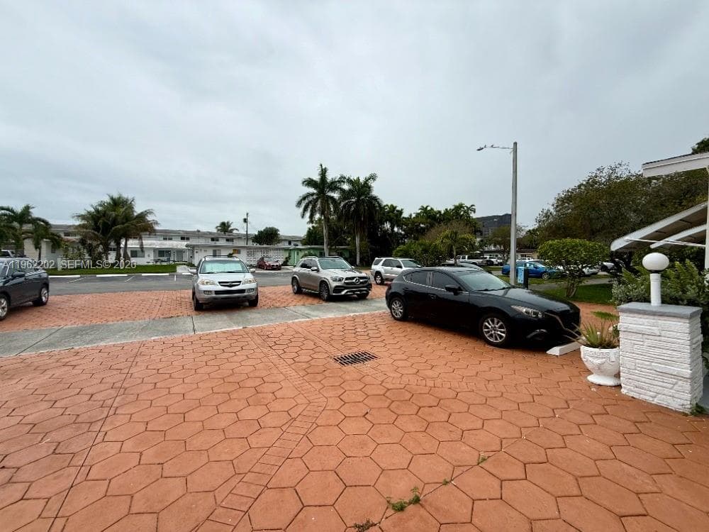 ATLANTIC SHORES DIXIE HIG · #3 in Hallandale Beach - Photo 26