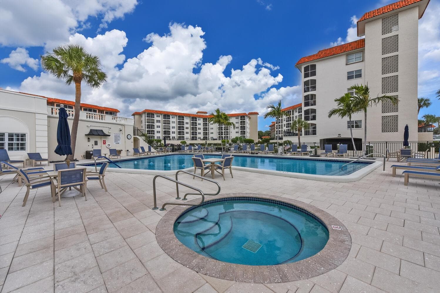 2871 N Ocean Blvd Apt F429-large-022-015