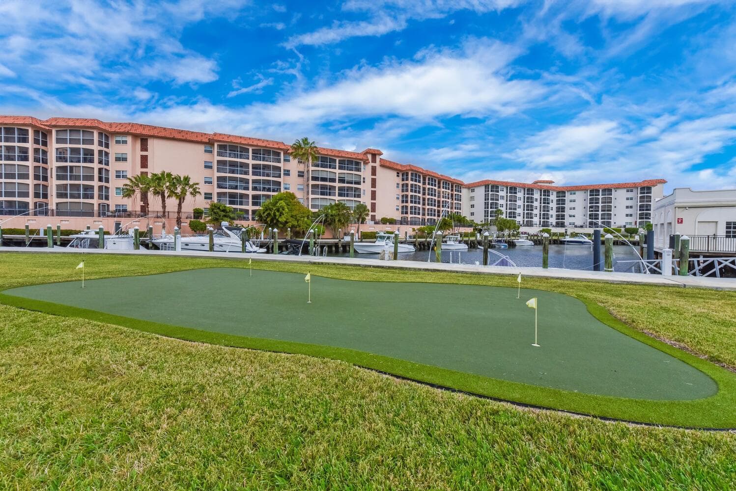 2871 N Ocean Blvd Apt F429-large-037-022