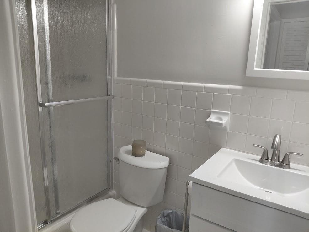 Hallway bath