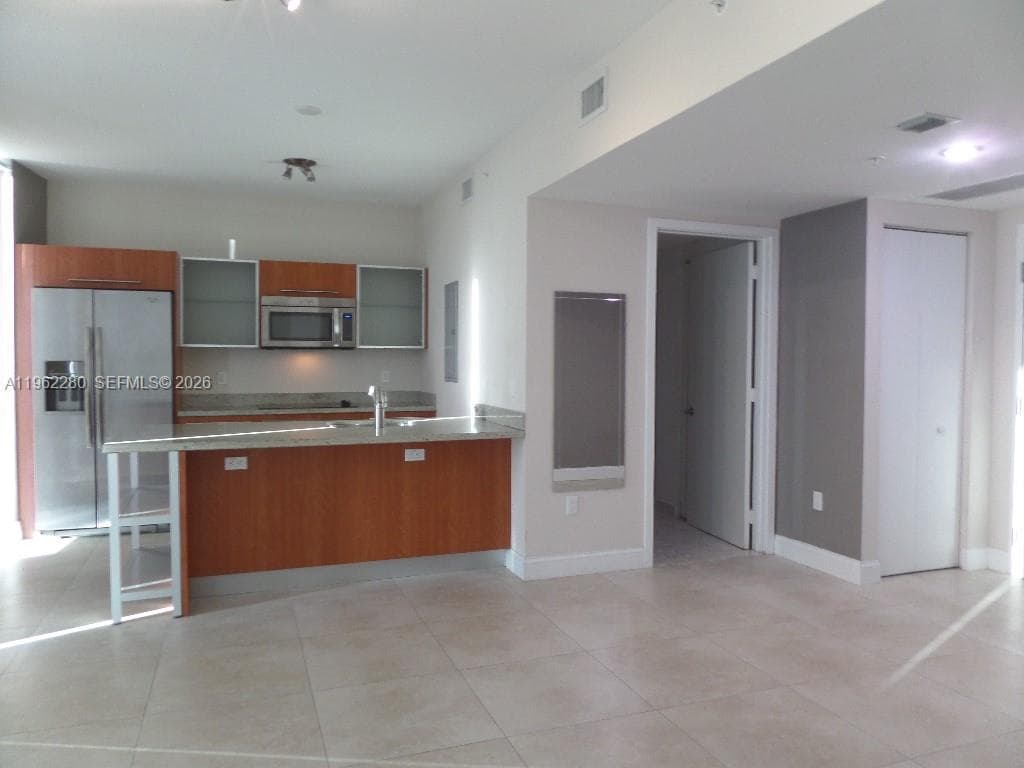 Open Kitchen