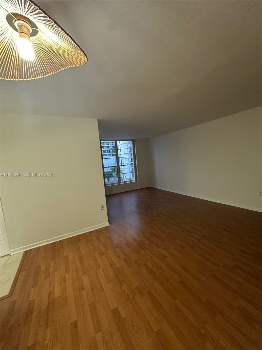 PALM GARDENS CONDO · #609 in Miami - Photo 3