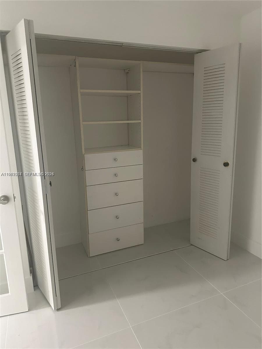PALM GARDENS CONDO · #506 in Miami - Photo 13
