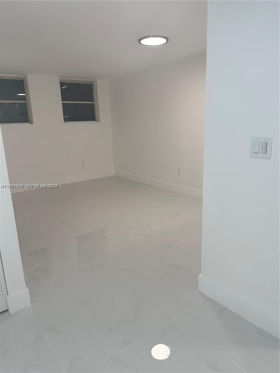 PALM GARDENS CONDO · #506 in Miami - Photo 5