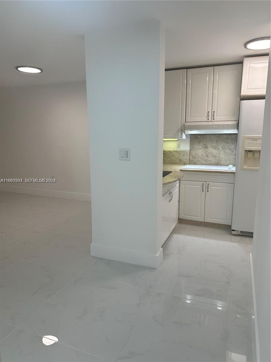 PALM GARDENS CONDO · #506 in Miami - Photo 4