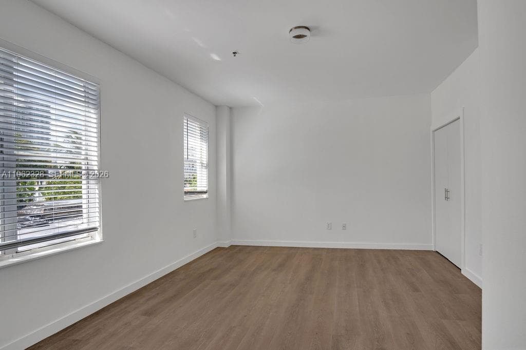 Venetian Villas · #204 in Miami Beach - Photo 6