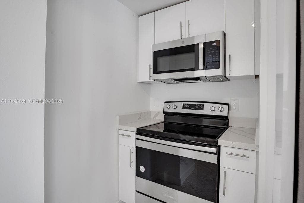 Venetian Villas · #204 in Miami Beach - Photo 12