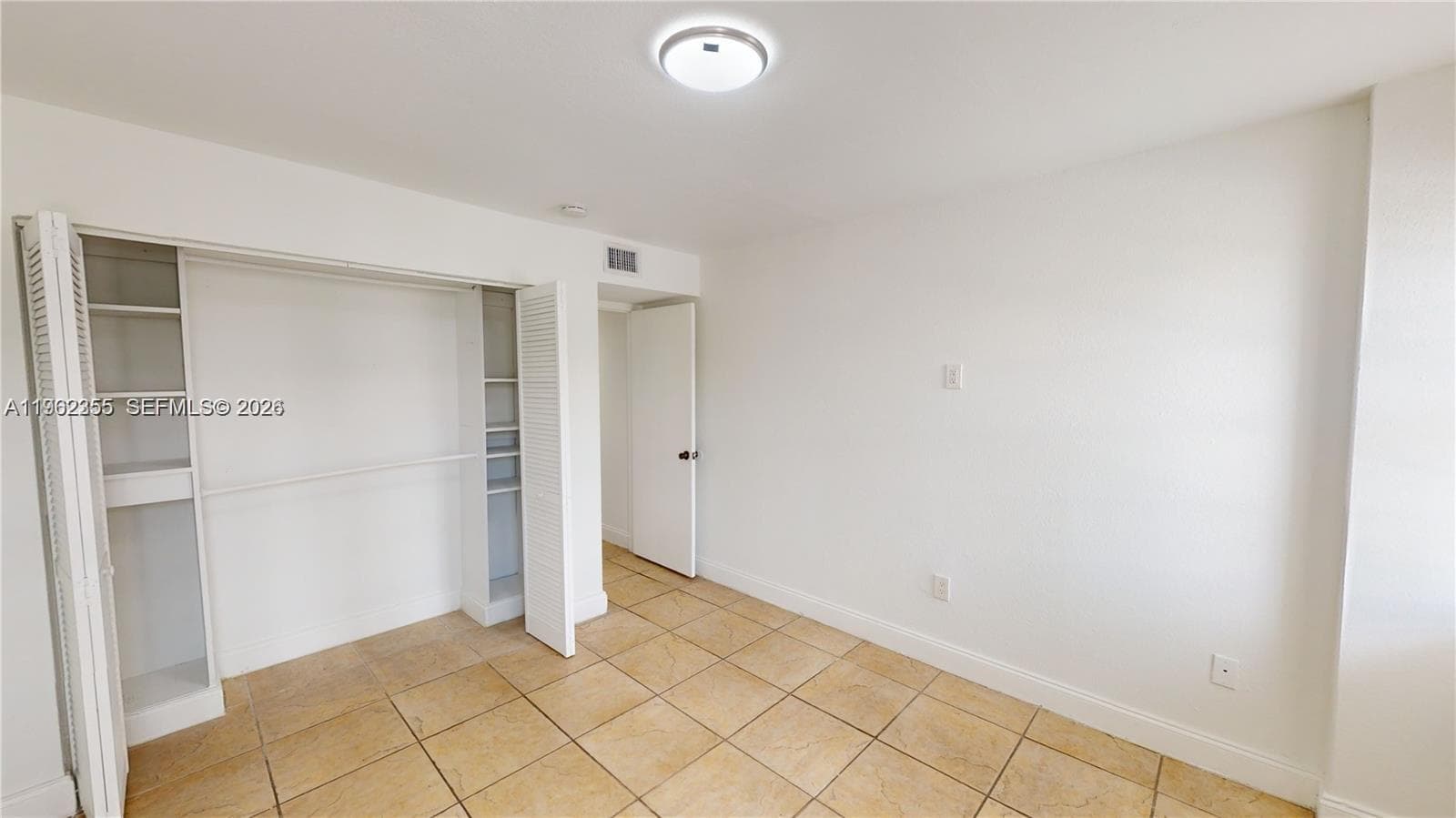 RIO CRISTAL CONDO · #301C in Miami - Photo 8
