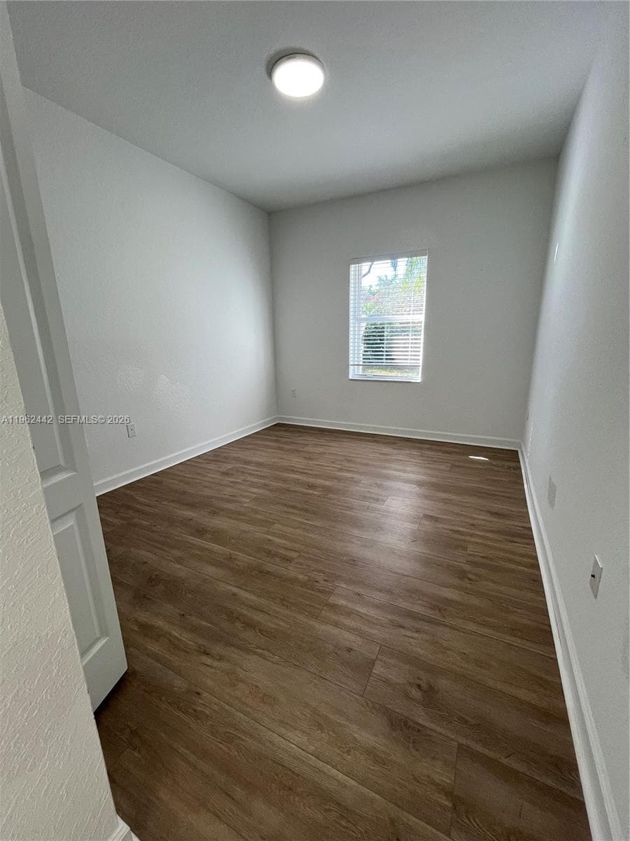 238 NE 31st Ave #Efficiency photo 6