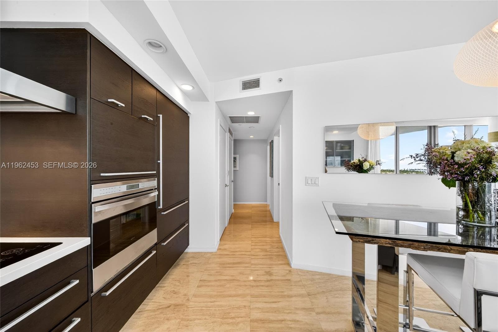 CAPRI SOUTH BEACH CONDO · #1001 in Miami Beach - Photo 16