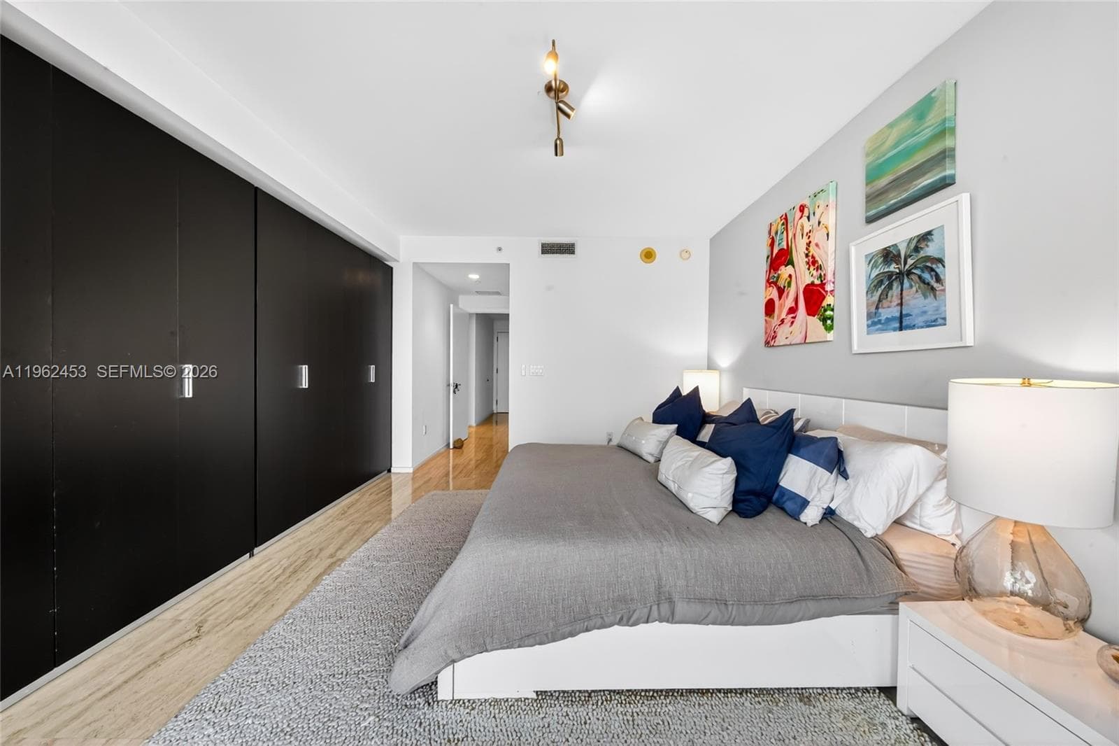 CAPRI SOUTH BEACH CONDO · #1001 in Miami Beach - Photo 21