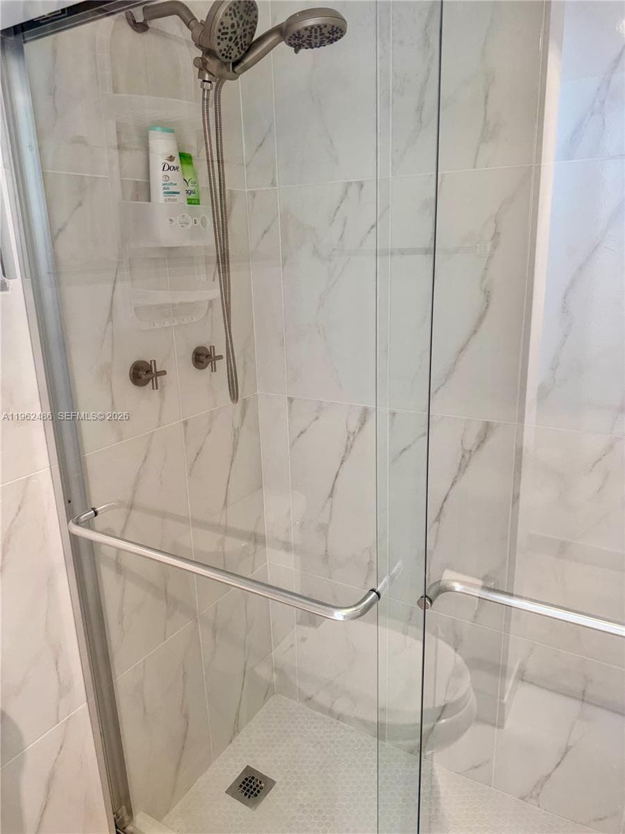 EDEN ISLES CONDOMINIUM · #Apt.G.405 in North Miami Beach - Photo 18