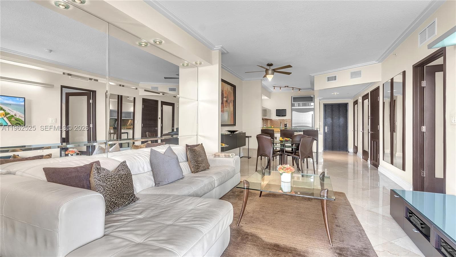 Gorgeous w/ Abundant Natural Light