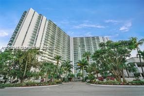 ARLEN HOUSE EAST CONDO · #2028 in Sunny Isles Beach - Photo 2