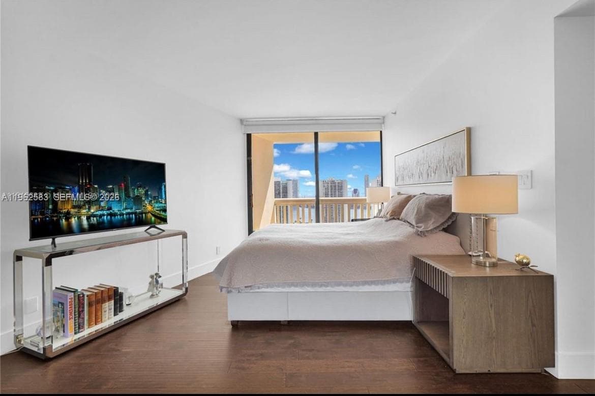 1000 ISL BLVD WILLIAMS IS · #2508 in Aventura - Photo 17