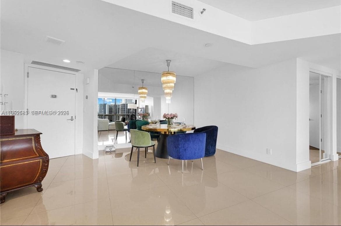 1000 ISL BLVD WILLIAMS IS · #2508 in Aventura - Photo 3