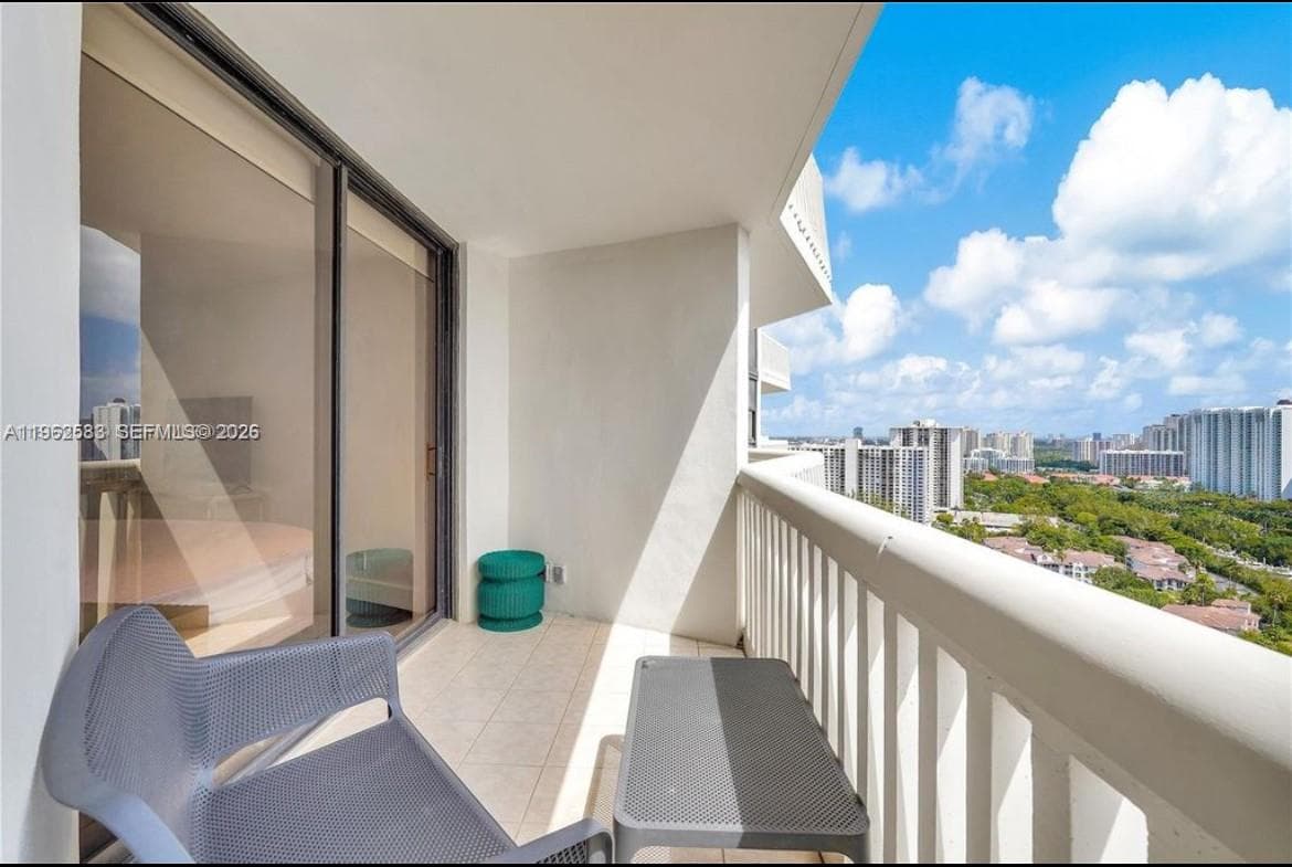 1000 ISL BLVD WILLIAMS IS · #2508 in Aventura - Photo 34
