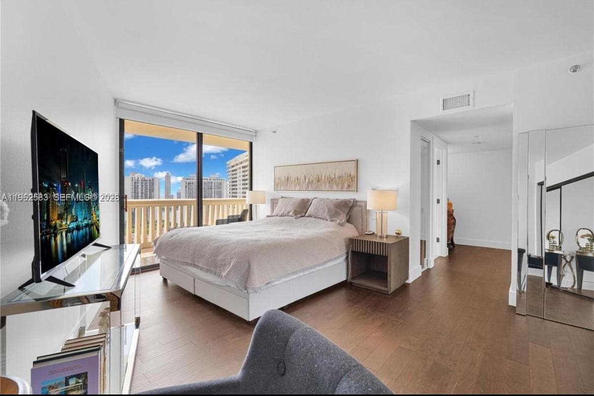 1000 ISL BLVD WILLIAMS IS · #2508 in Aventura - Photo 18