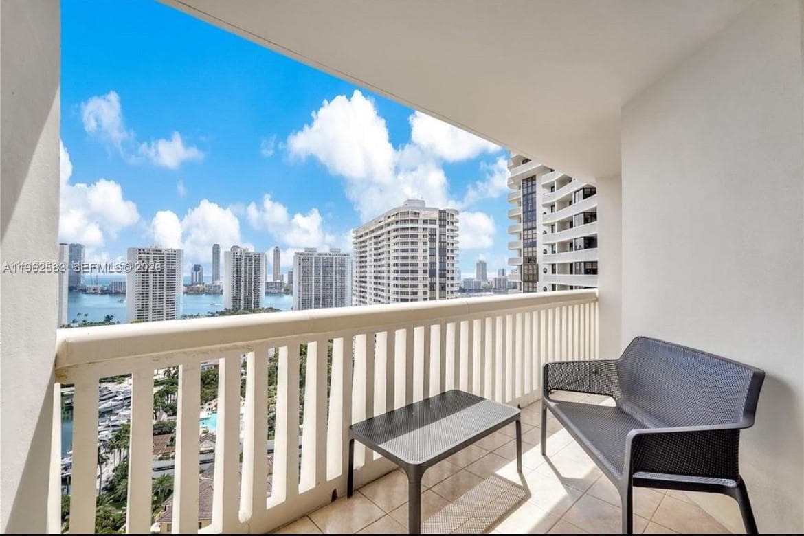 1000 ISL BLVD WILLIAMS IS · #2508 in Aventura - Photo 35