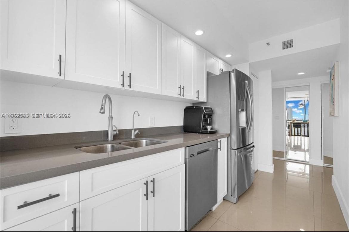 1000 ISL BLVD WILLIAMS IS · #2508 in Aventura - Photo 29