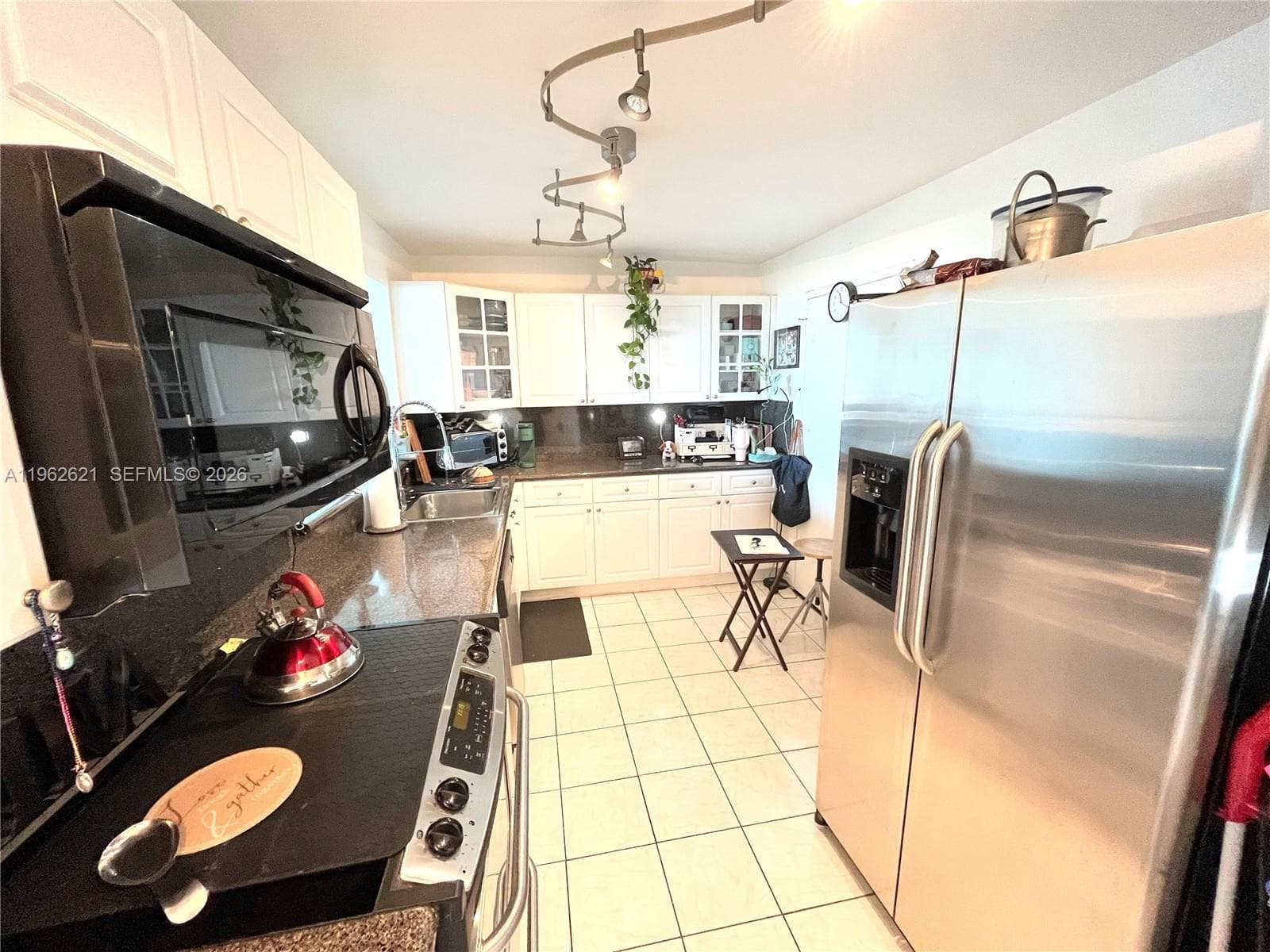 Burleigh House · #533 in Miami Beach - Photo 11