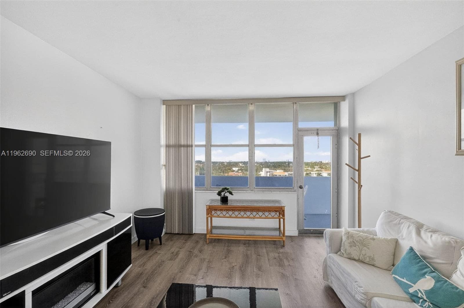 Parkview Point Condominium · #8J in Miami Beach - Photo 4