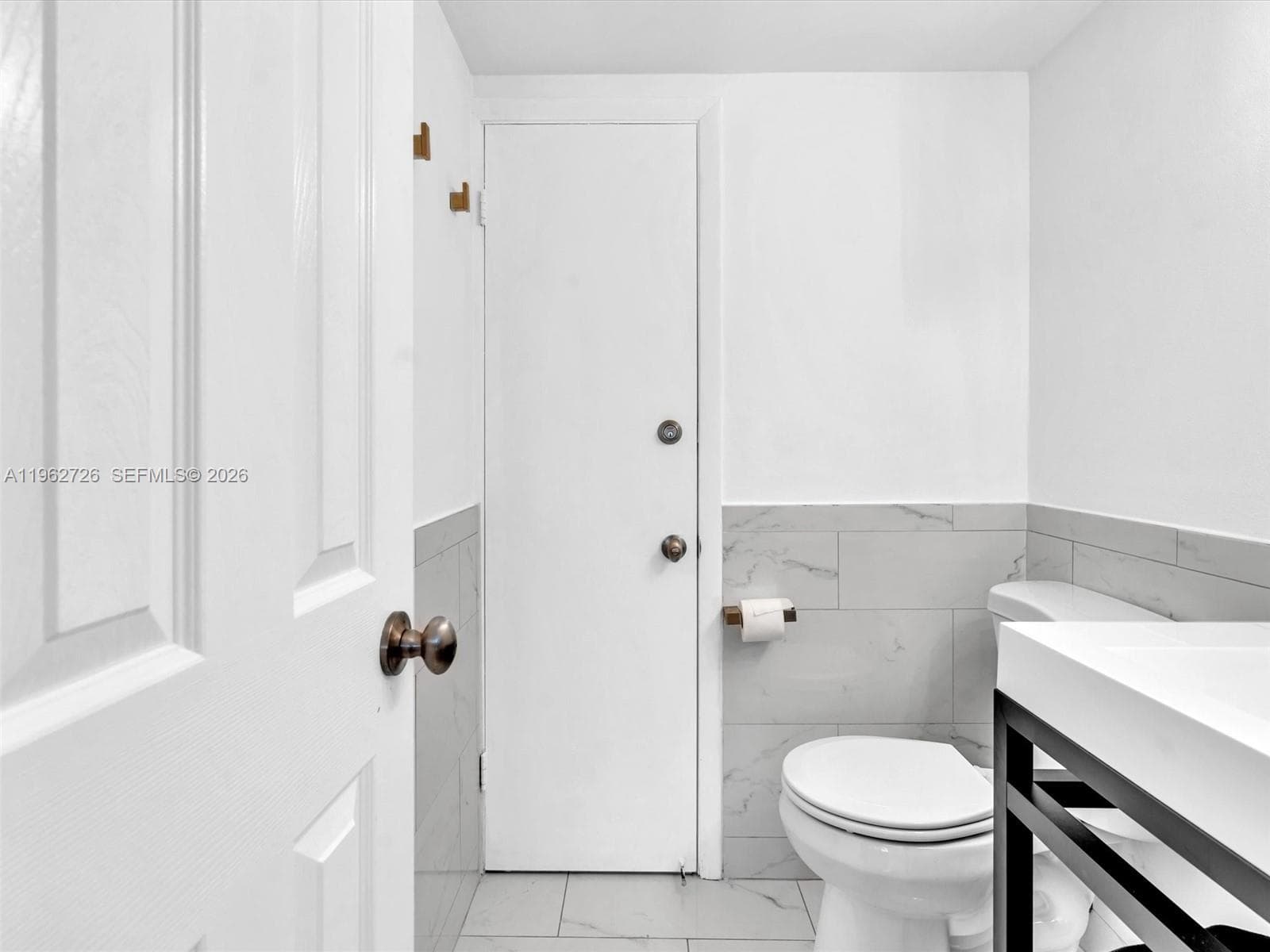 GOLDEN WEST CONDO · #201 in Miami Beach - Photo 11